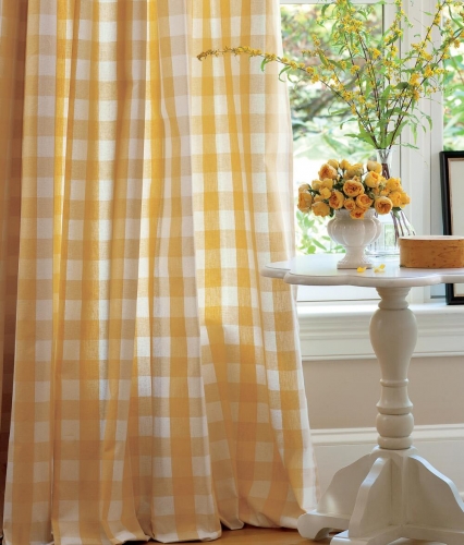 Rèm cửa màu vàng giải pháp tối ưu cho ngôi nhà của bạn